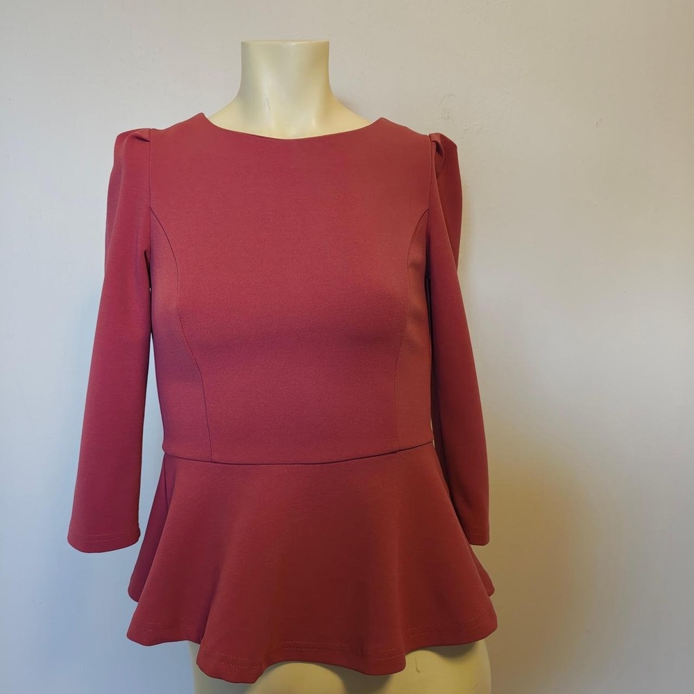 Forcast Red Peplum Top 3/4 Sleeve Fitted Bodice Blouse Womens US 2 S